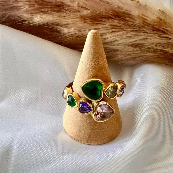 Diva Multicolor Crystal Heart 18K Gold Stainless Steel Waterproof Ring - Picture 3 of 17